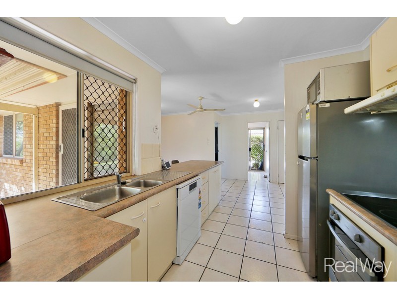 49 Mariners Way, Bundaberg North QLD 4670
