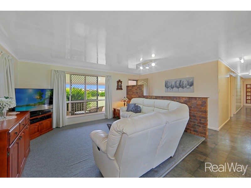 114 McCarthy Road, Avenell Heights QLD 4670