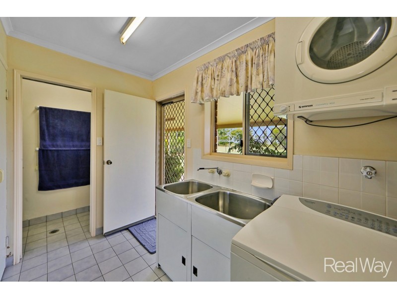 114 McCarthy Road, Avenell Heights QLD 4670