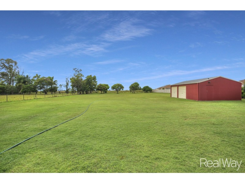 114 McCarthy Road, Avenell Heights QLD 4670