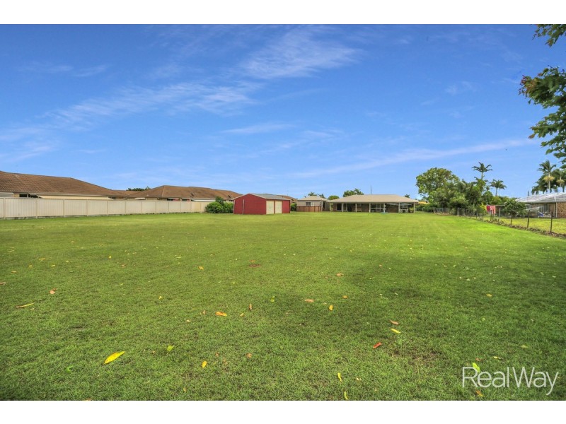 114 McCarthy Road, Avenell Heights QLD 4670
