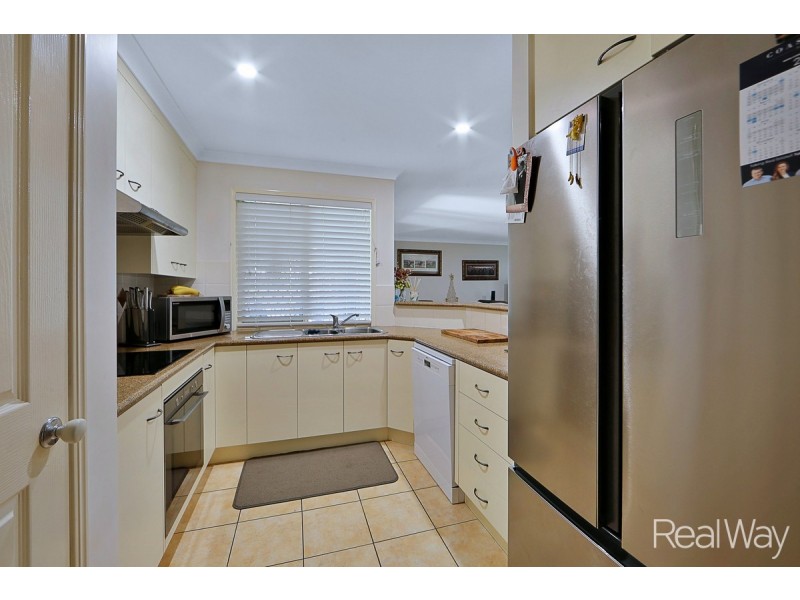 6 Landsborough Street, Bargara QLD 4670