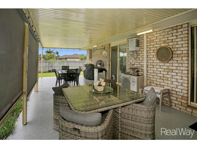 6 Landsborough Street, Bargara QLD 4670