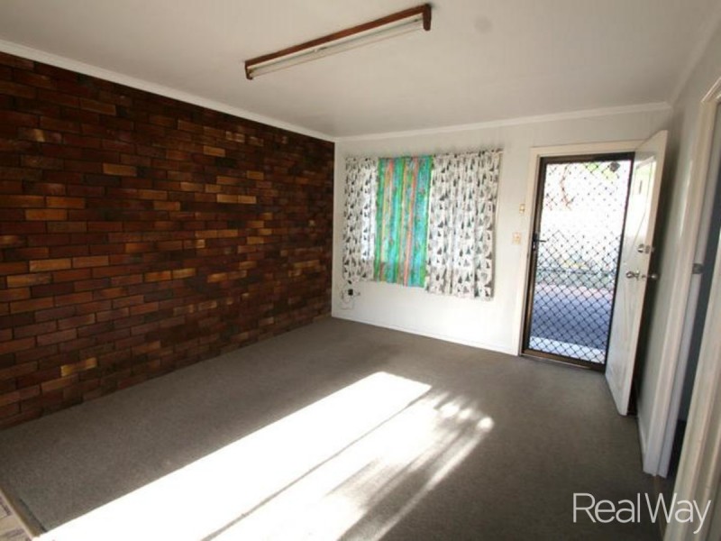 4/11 Coomber Street, Svensson Heights QLD 4670