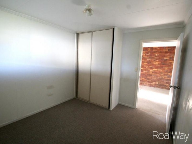 4/11 Coomber Street, Svensson Heights QLD 4670