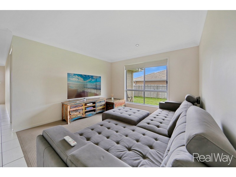 14 Morgan Way, Kalkie QLD 4670