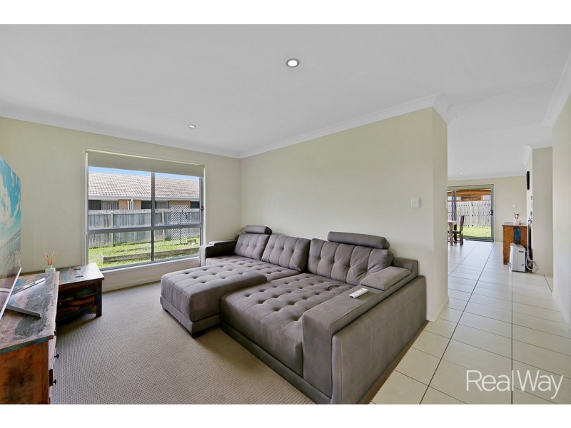 14 Morgan Way, Kalkie QLD 4670