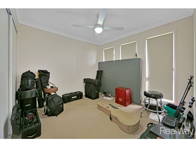 14 Morgan Way, Kalkie QLD 4670