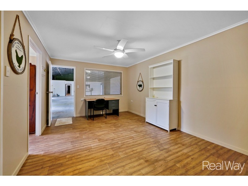 8 Rickards Road, Kolonga QLD 4671