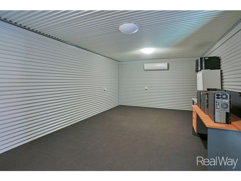 8 Rickards Road, Kolonga QLD 4671