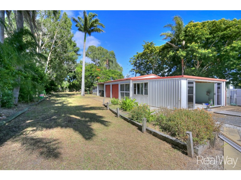15 One Mile Road, Bundaberg North QLD 4670