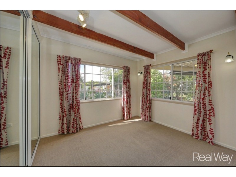 15 One Mile Road, Bundaberg North QLD 4670