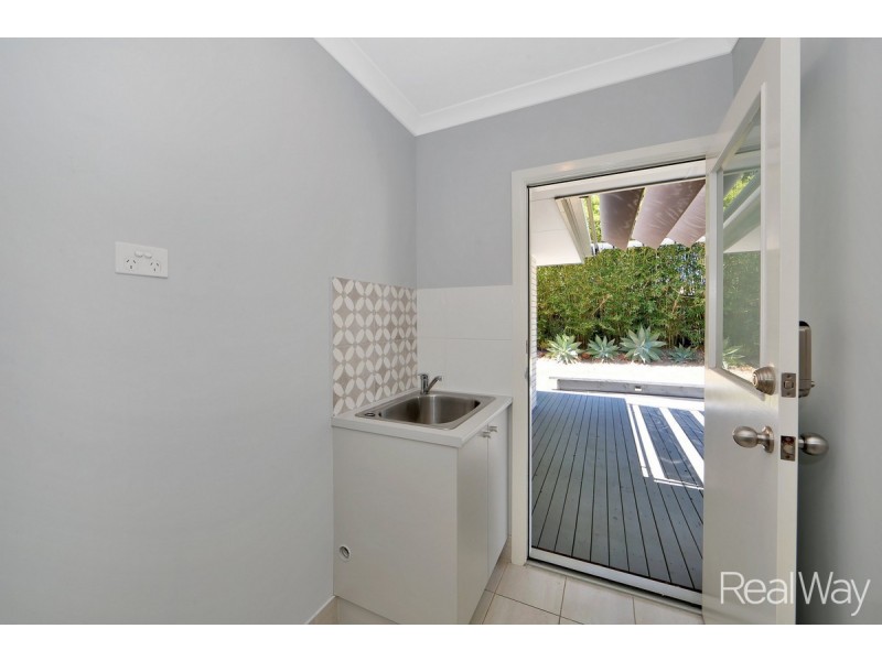 2 Magnolia Court, Innes Park QLD 4670