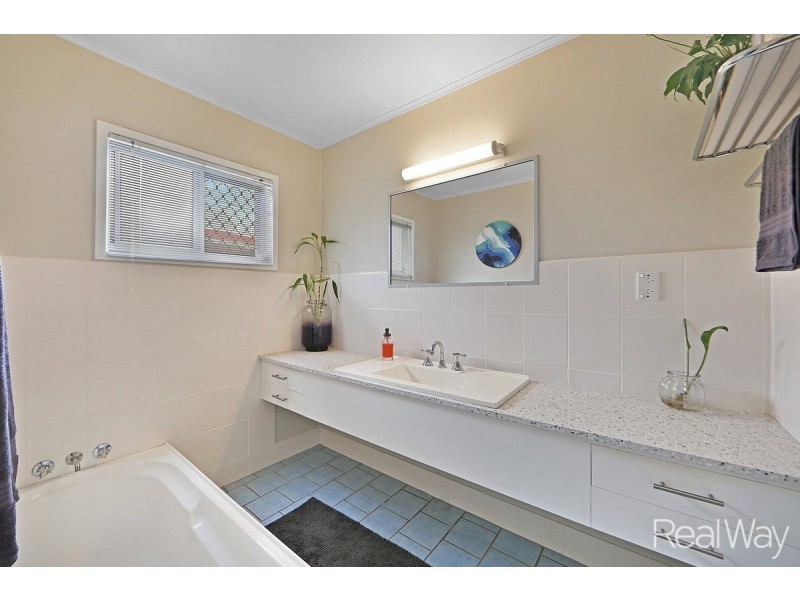 6 Jacobsen Street, Norville QLD 4670