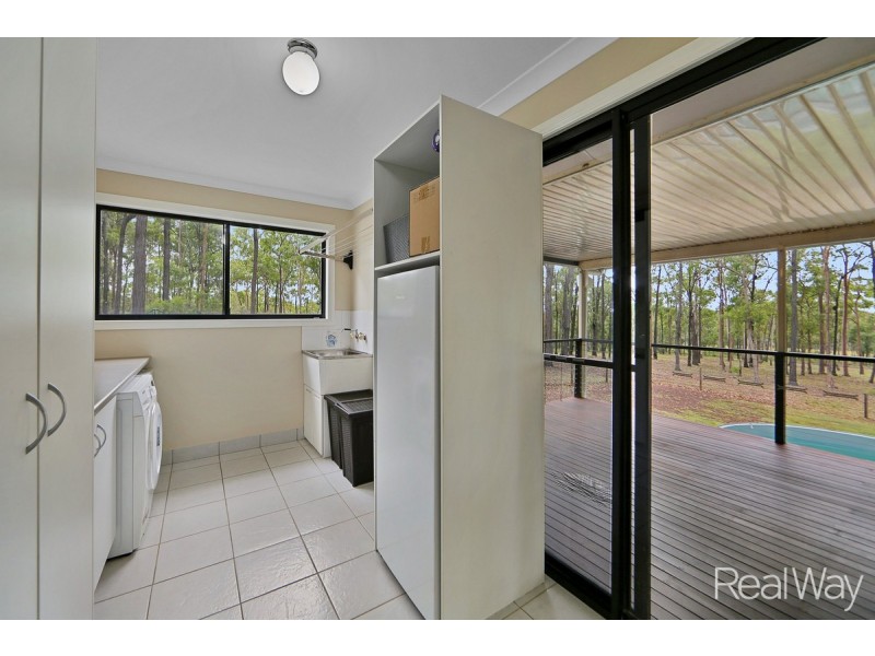 90 Avondale Road, Avondale QLD 4670