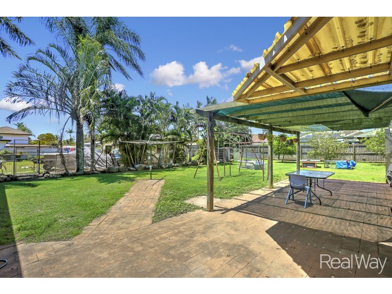 16 Eriksen Street, Svensson Heights QLD 4670
