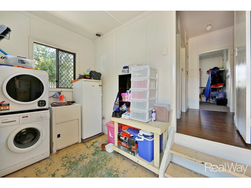 16 Eriksen Street, Svensson Heights QLD 4670