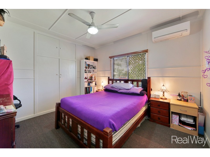 16 Eriksen Street, Svensson Heights QLD 4670