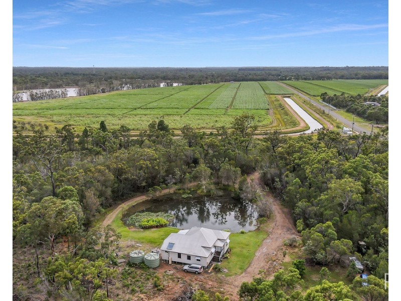 114 Philips Road, Pine Creek QLD 4670