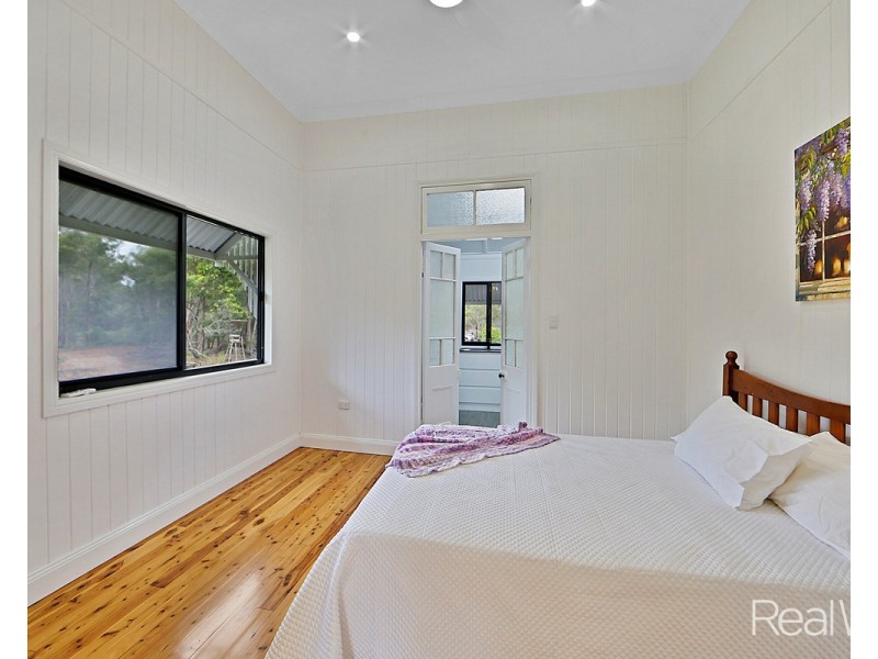 114 Philips Road, Pine Creek QLD 4670