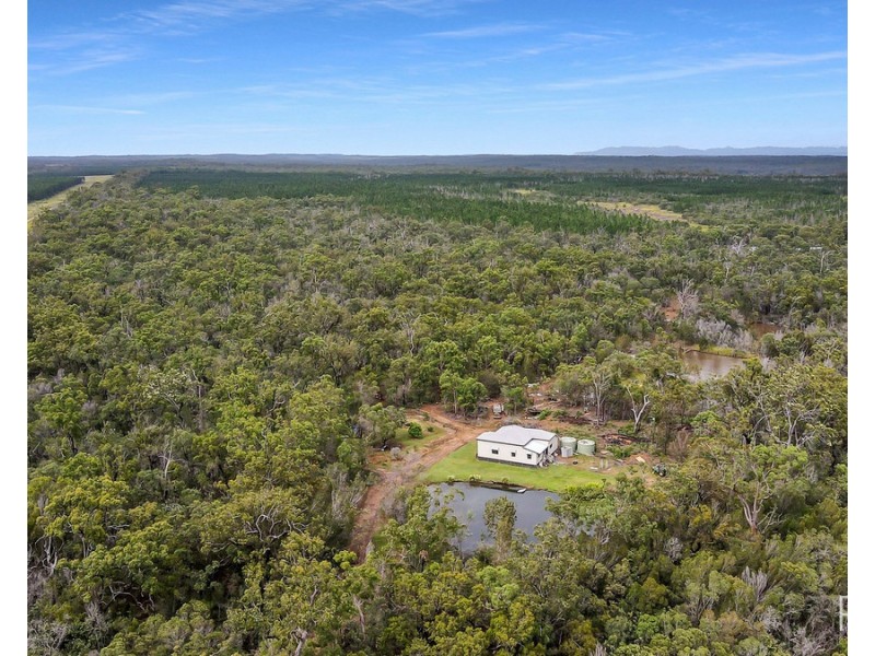 114 Philips Road, Pine Creek QLD 4670