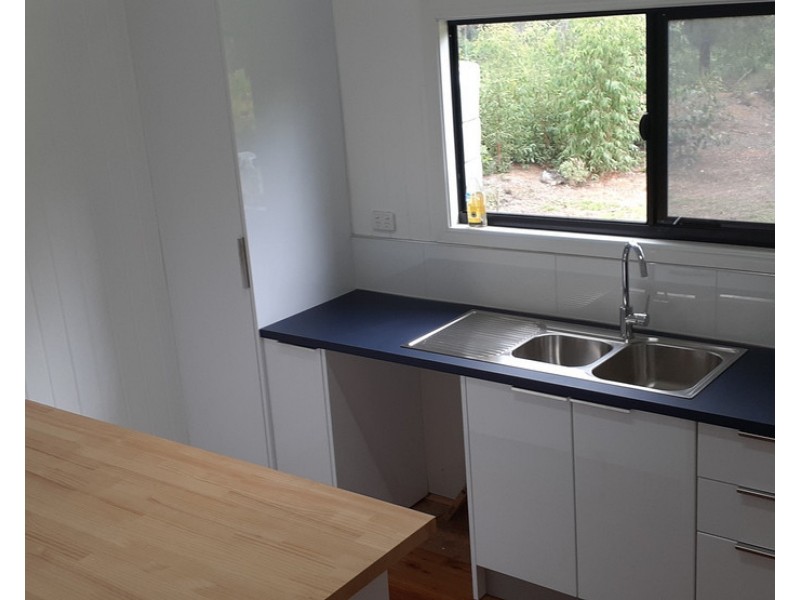 114 Philips Road, Pine Creek QLD 4670