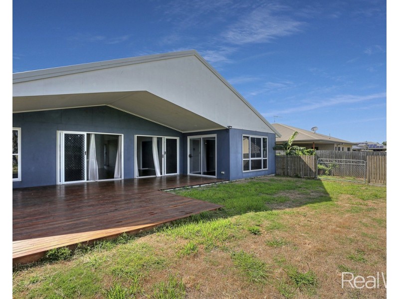 82 Mariners Way, Bundaberg North QLD 4670
