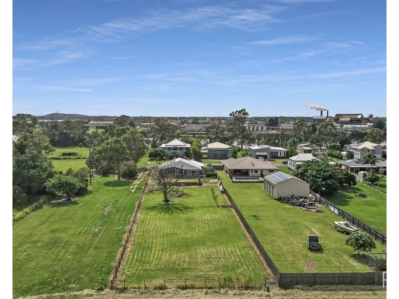 82 Mariners Way, Bundaberg North QLD 4670