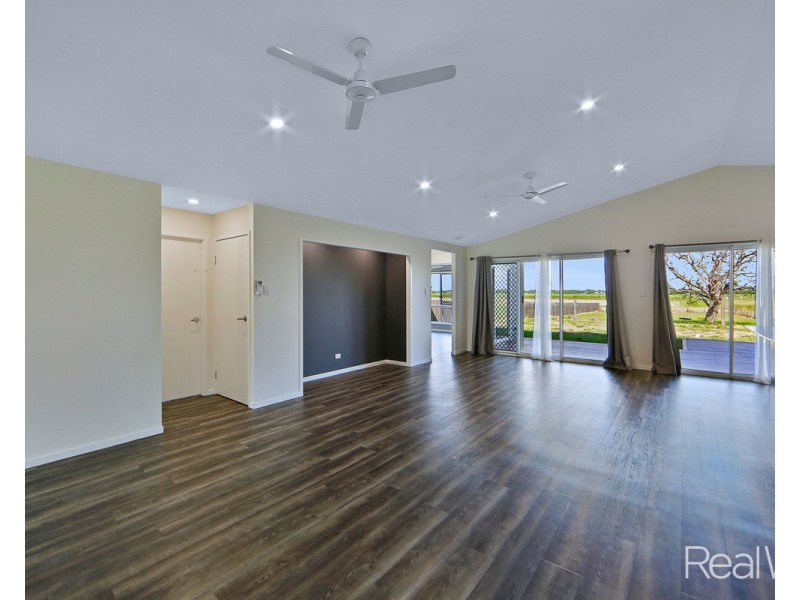 82 Mariners Way, Bundaberg North QLD 4670