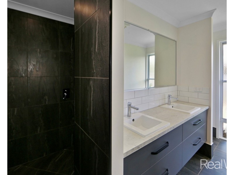 82 Mariners Way, Bundaberg North QLD 4670