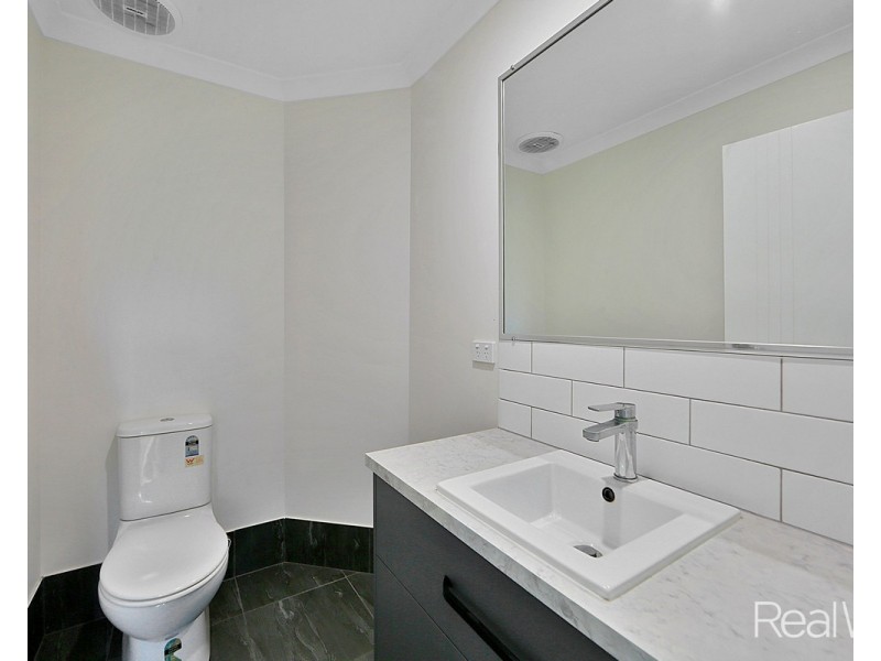 82 Mariners Way, Bundaberg North QLD 4670