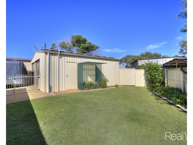 6 Gilchrist Court, Kalkie QLD 4670