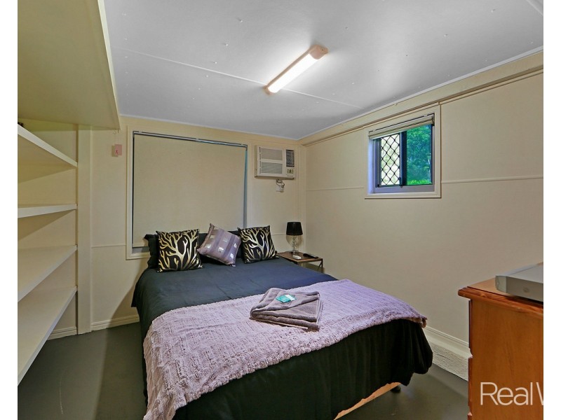 31 Weir Road, South Kolan QLD 4670