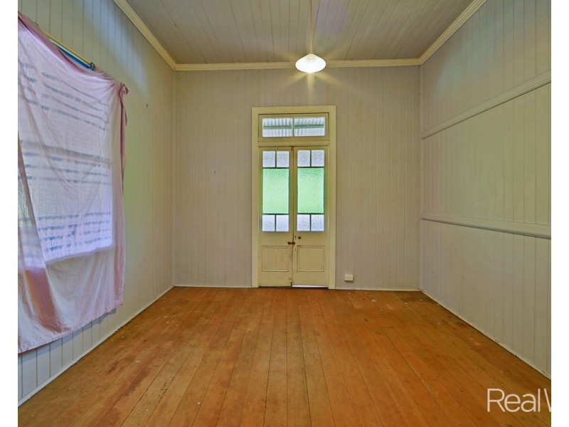 8 Cassandra Crescent, Maroondan QLD 4671