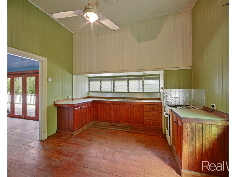 8 Cassandra Crescent, Maroondan QLD 4671