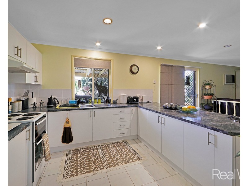 4 Curran Court, Kepnock QLD 4670