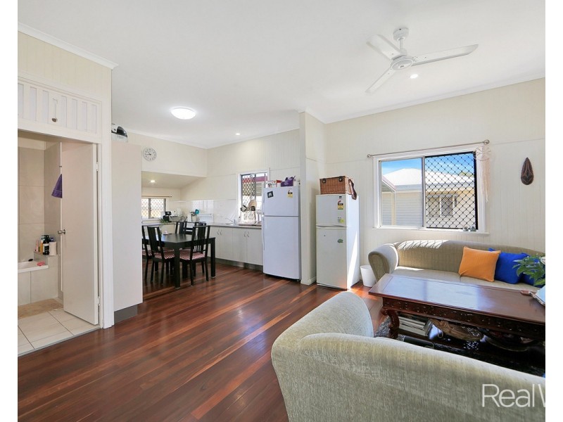 65 Pitt Street, Walkervale QLD 4670