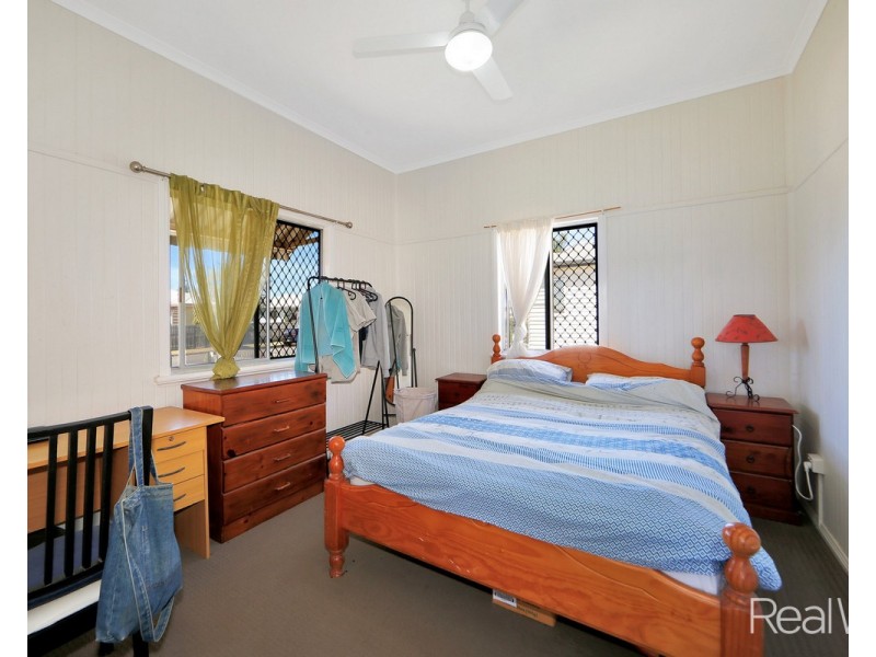 65 Pitt Street, Walkervale QLD 4670