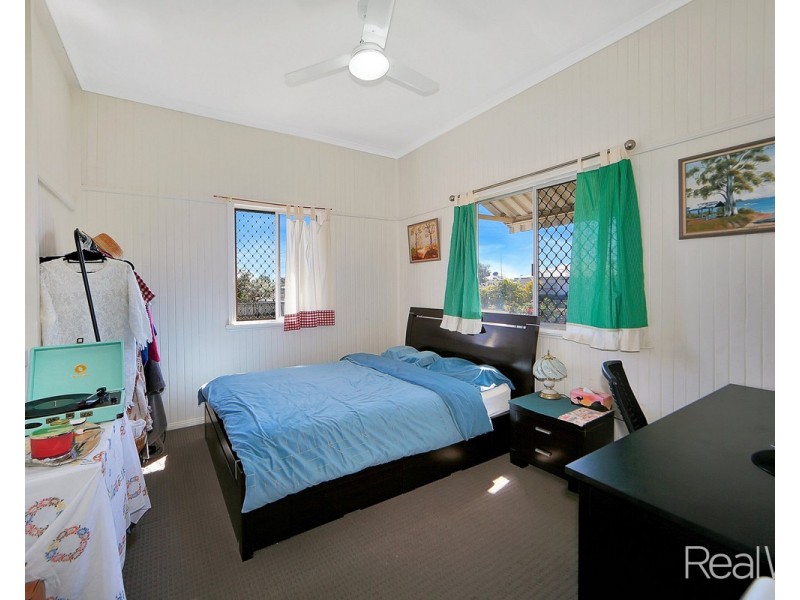 65 Pitt Street, Walkervale QLD 4670