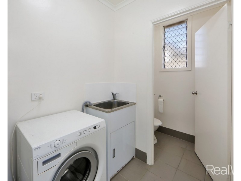 65 Pitt Street, Walkervale QLD 4670