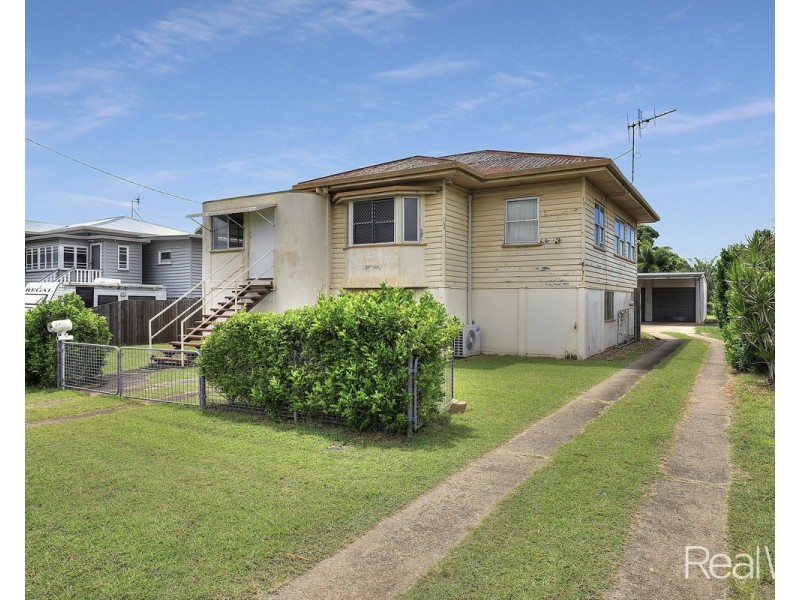 12 Steffensen Street, Svensson Heights QLD 4670
