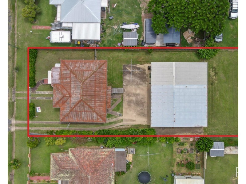12 Steffensen Street, Svensson Heights QLD 4670