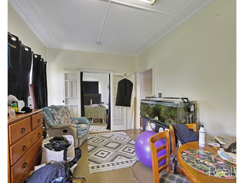 12 Steffensen Street, Svensson Heights QLD 4670
