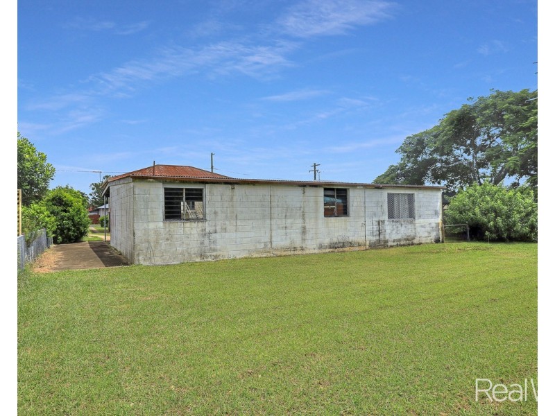 12 Steffensen Street, Svensson Heights QLD 4670