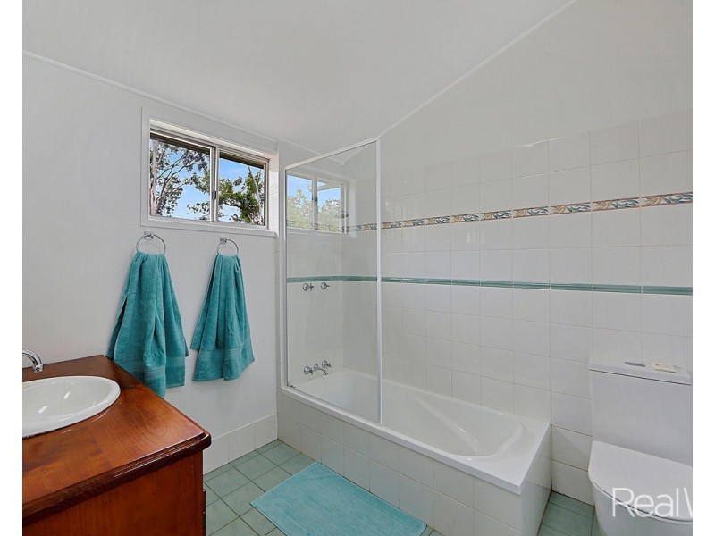 114 Philips Road, Pine Creek QLD 4670