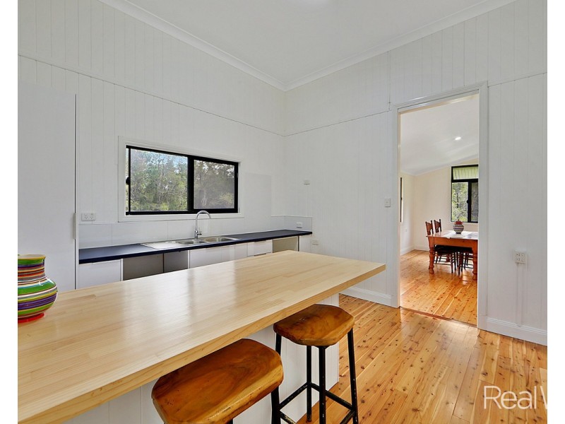 114 Philips Road, Pine Creek QLD 4670