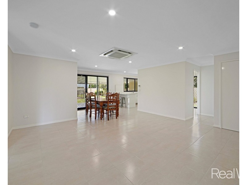 1 Balaam Drive, Kalkie QLD 4670