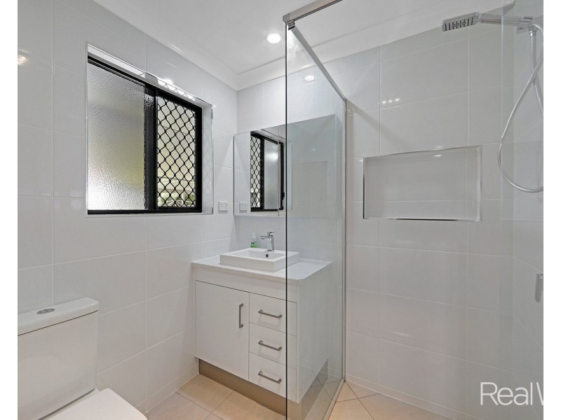 1 Balaam Drive, Kalkie QLD 4670