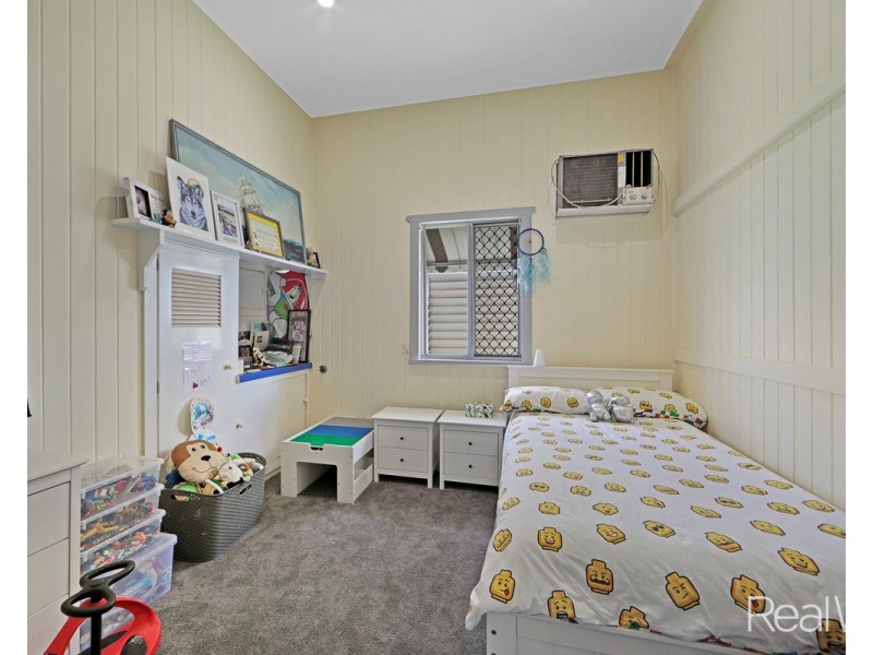 30 May Street, Walkervale QLD 4670