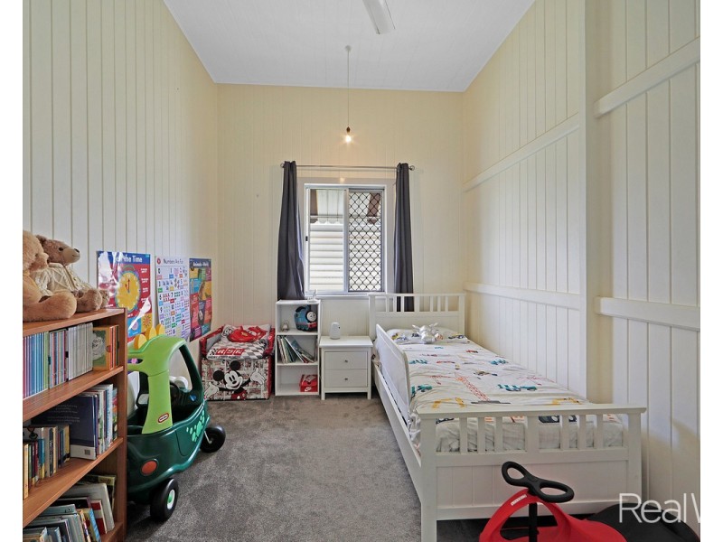 30 May Street, Walkervale QLD 4670